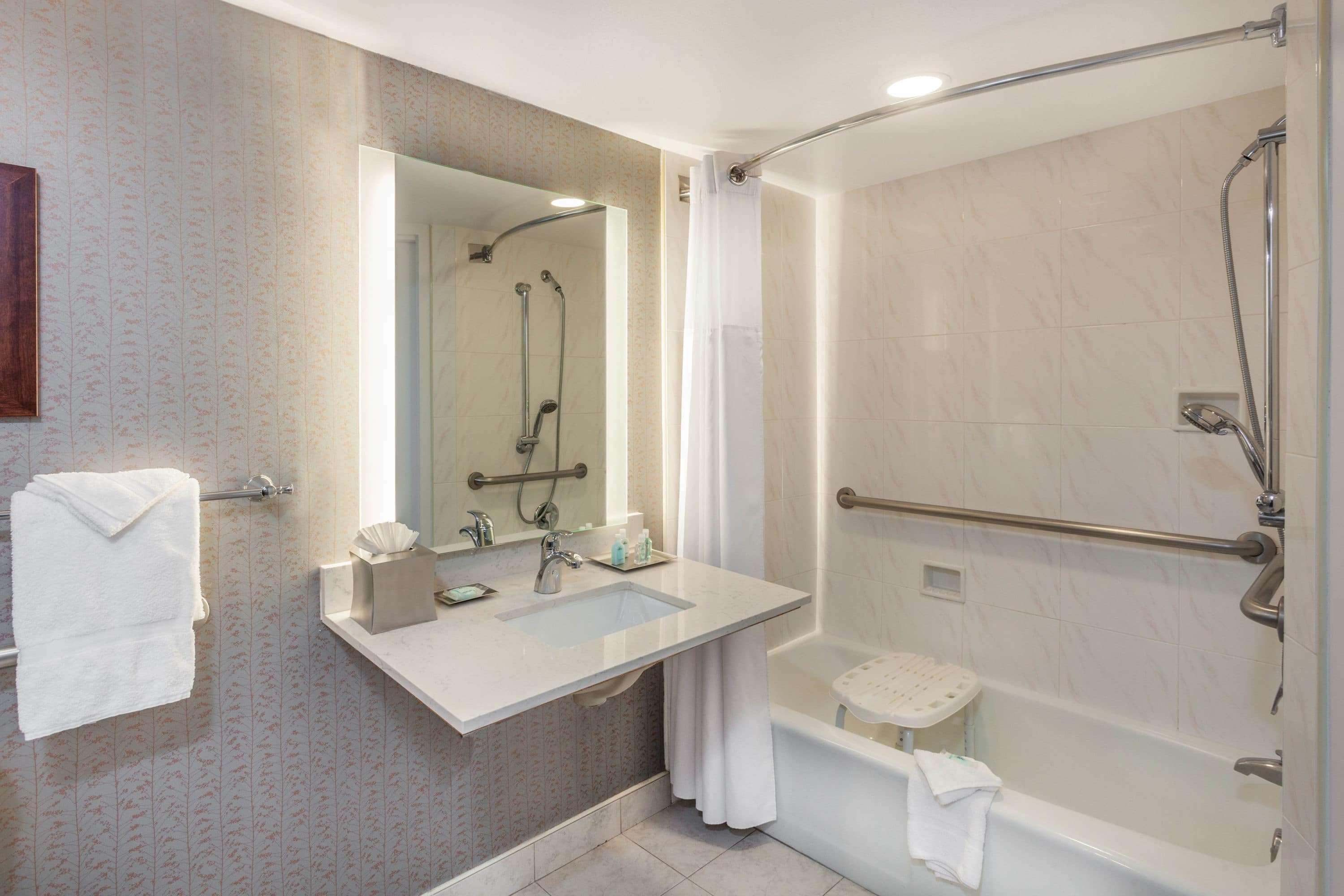 Wyndham Visalia Hotel Luaran gambar