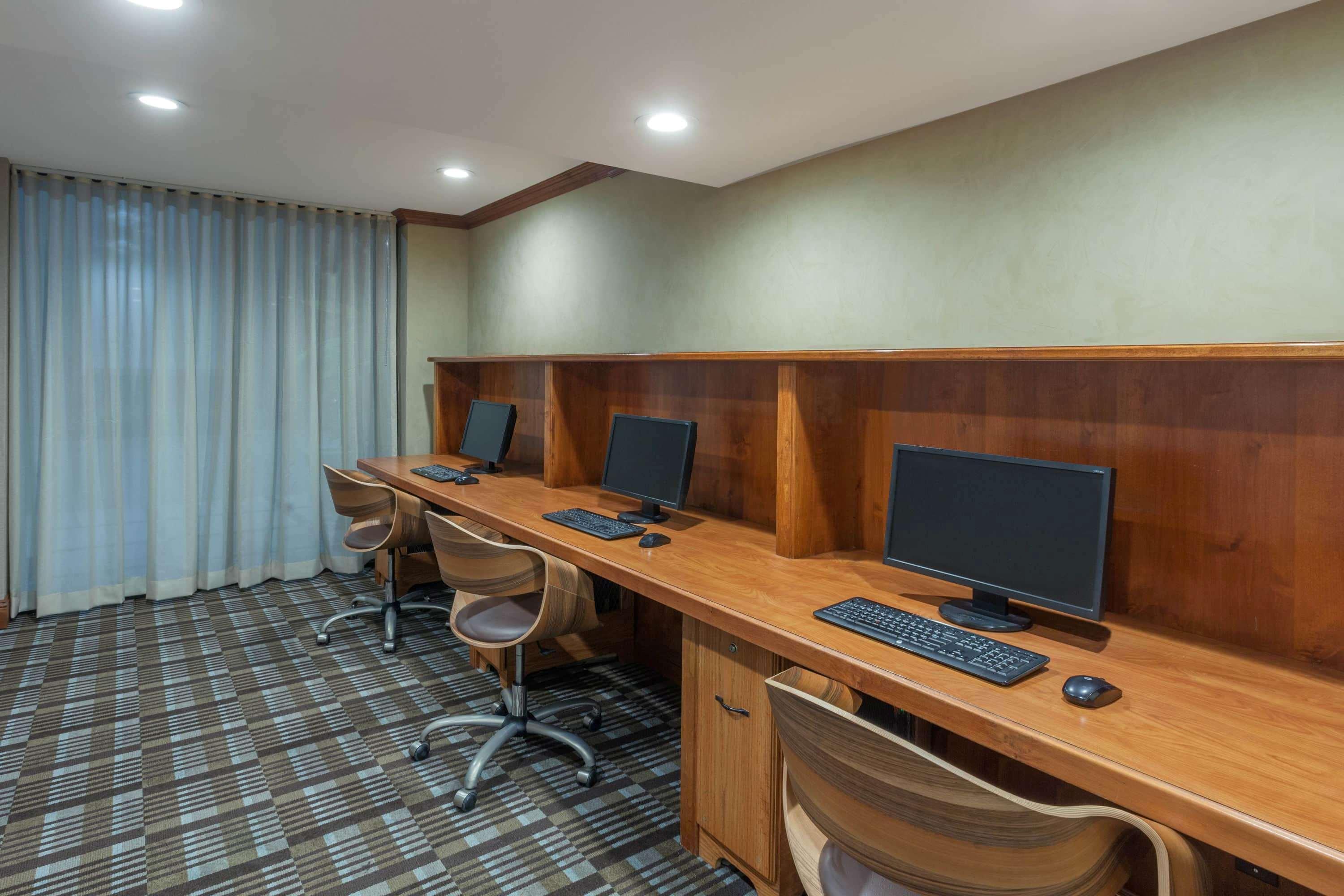 Wyndham Visalia Hotel Luaran gambar