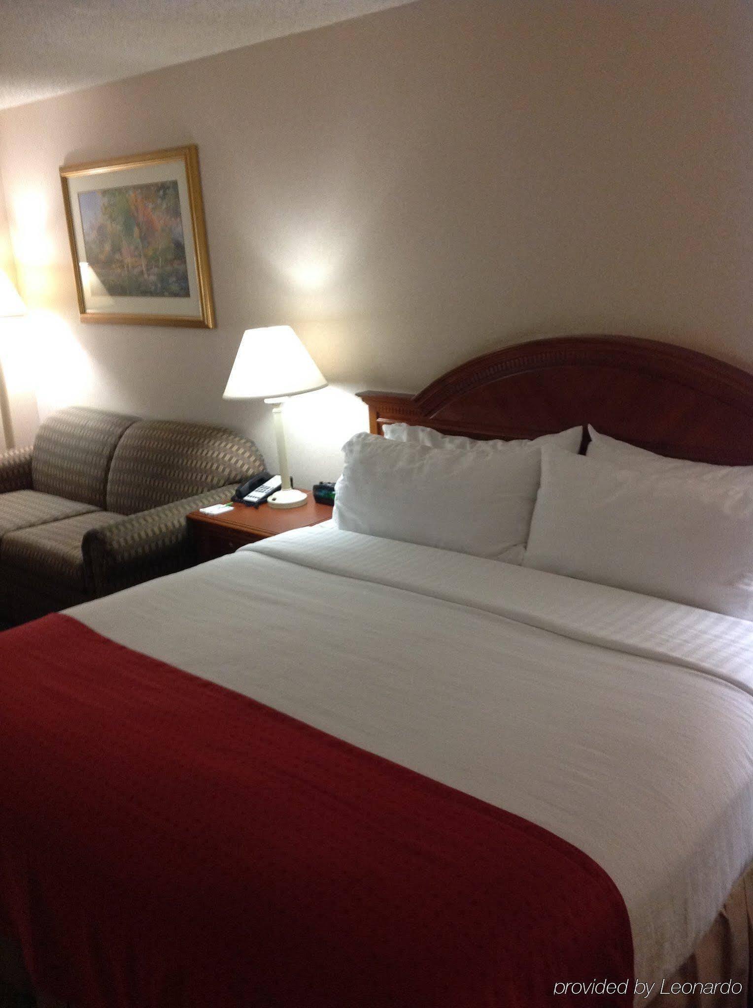 Wyndham Visalia Hotel Luaran gambar